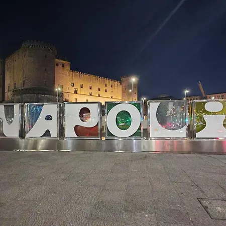 Molo 5 Bed & Breakfast Napoli